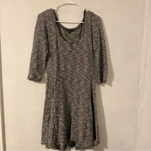 American Eagle women’s gray dress size L